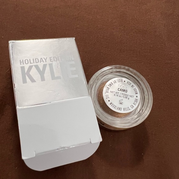 Kylie cosmetics crème shadow - Picture 4 of 4